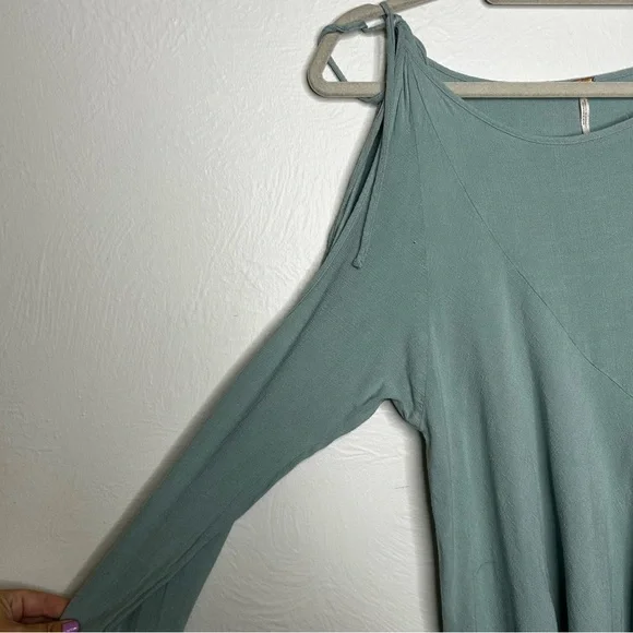 Free People Clear Skies Cold Shoulder Mini Dress XS - Picture 4 of 8